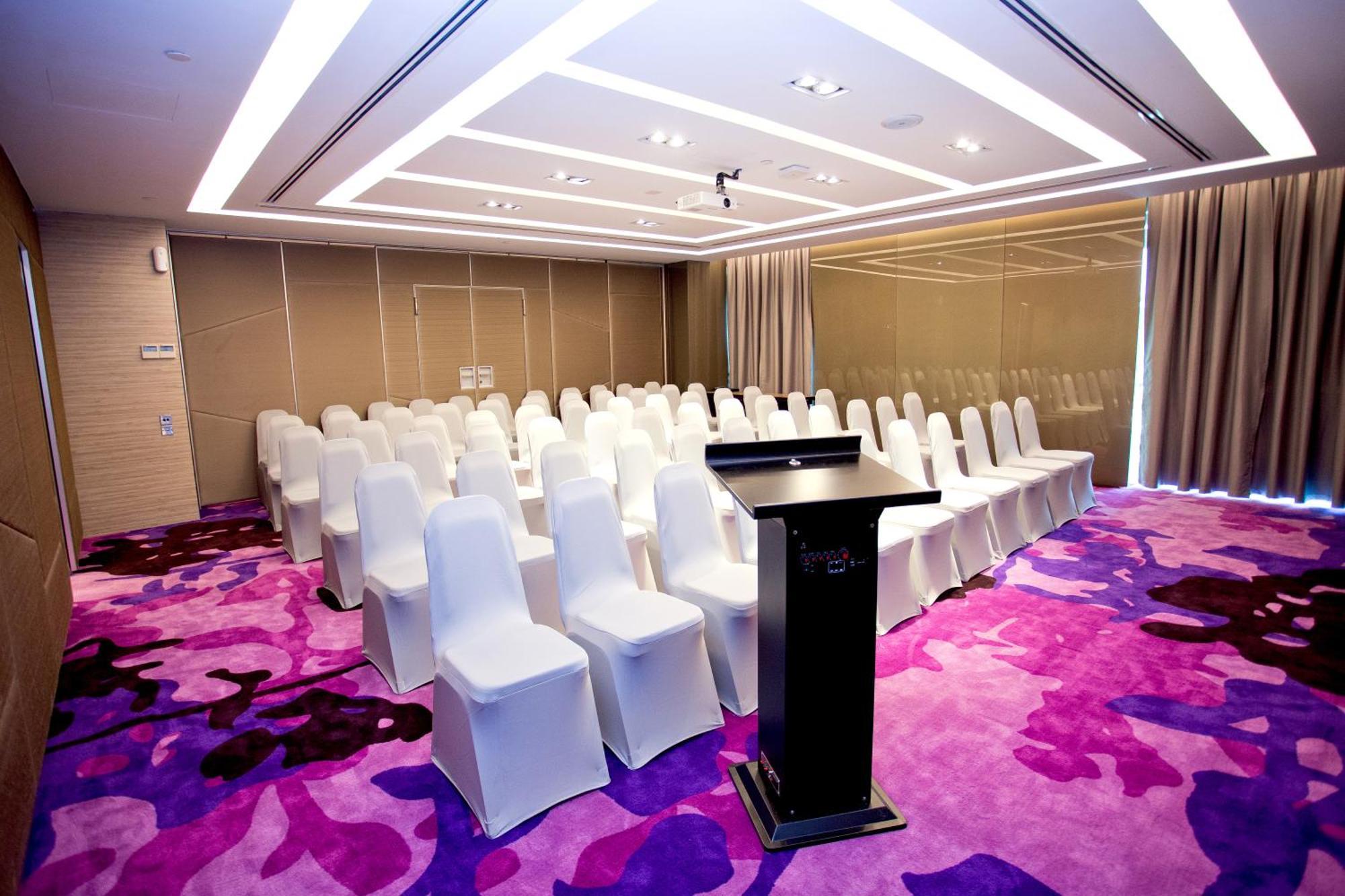 Vouk Hotel Suites, Penang George Town Zewnętrze zdjęcie