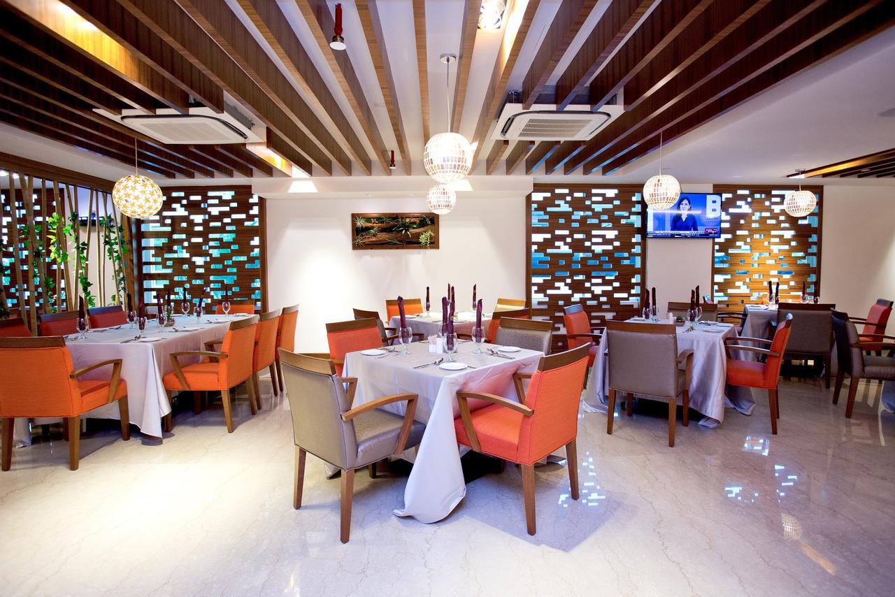 Vouk Hotel Suites, Penang George Town Zewnętrze zdjęcie