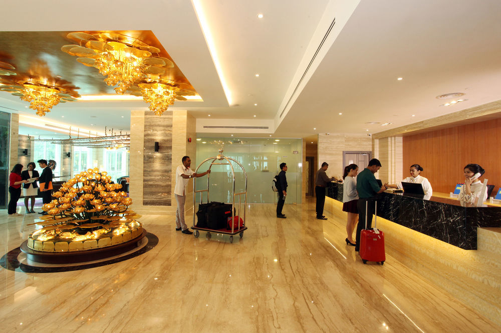 Vouk Hotel Suites, Penang George Town Zewnętrze zdjęcie