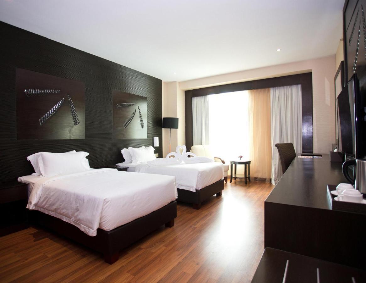 Vouk Hotel Suites, Penang George Town Zewnętrze zdjęcie